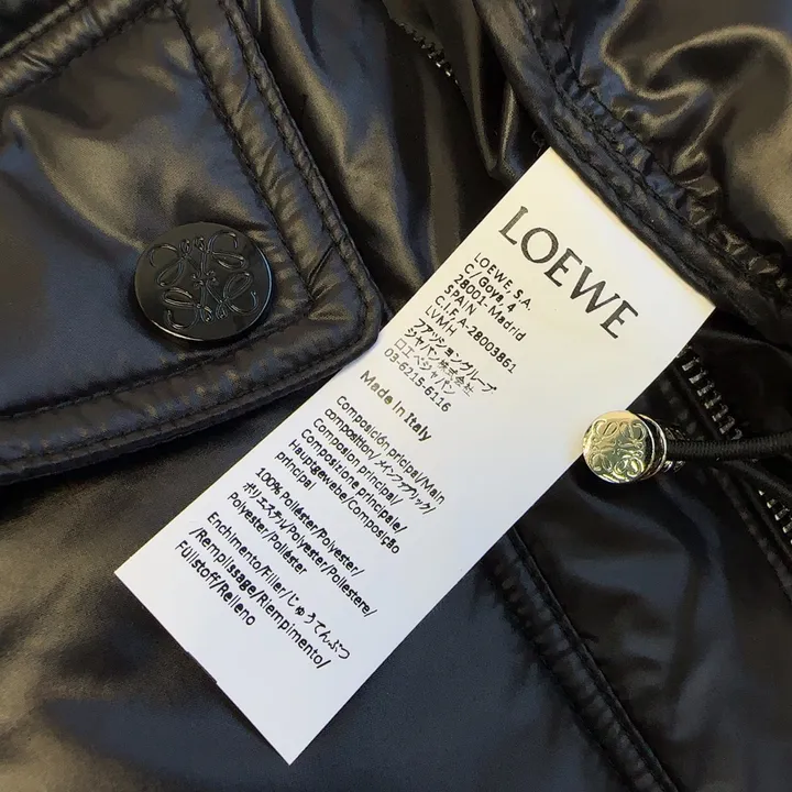 LOEWE フード付き ダウンコート