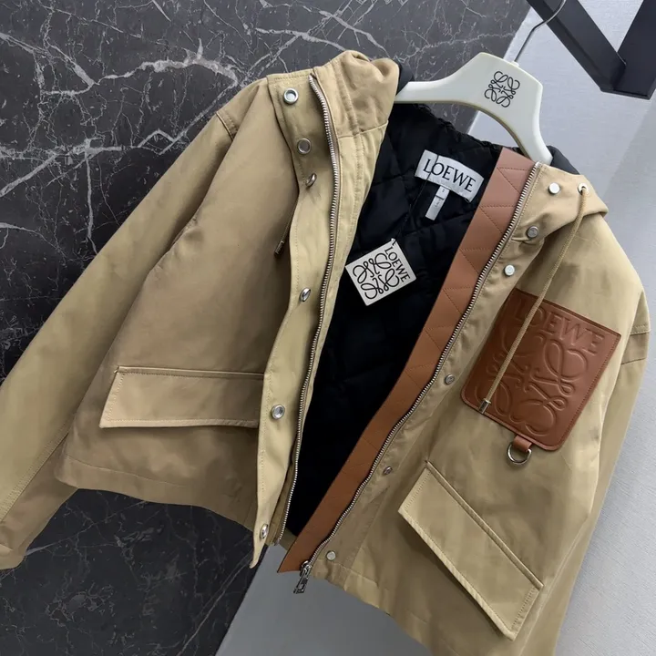 ロエベ 暖かい ダウンコート