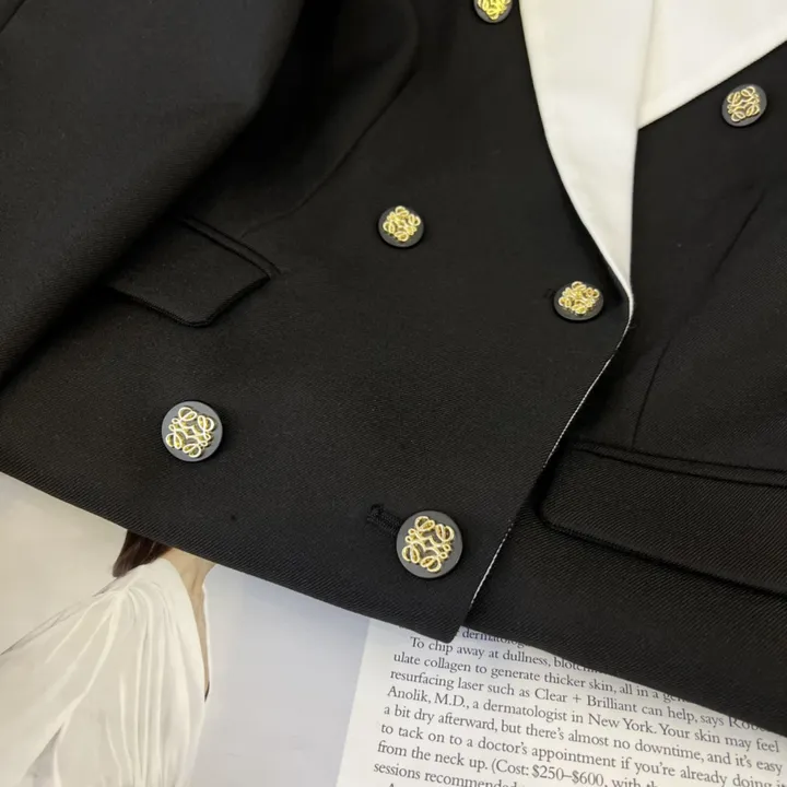 LOEWE ロゴ刺繍 ダウンジャケット