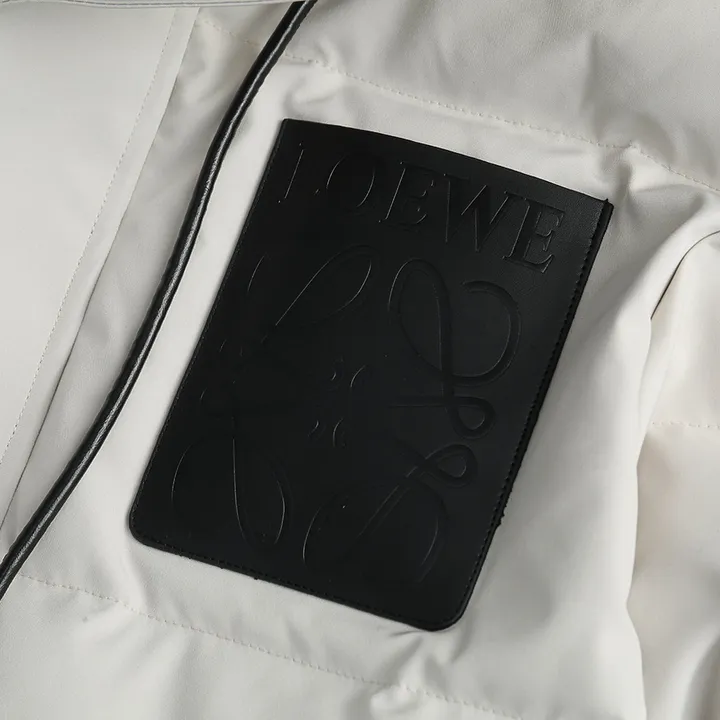 LOEWE ダウン おしゃれ