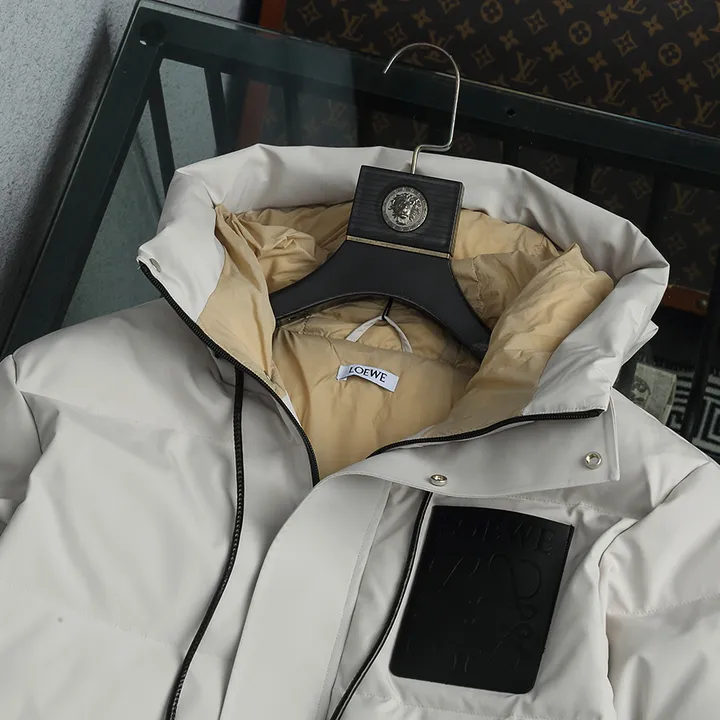  ロエベ アナグラム ダウンジャケット