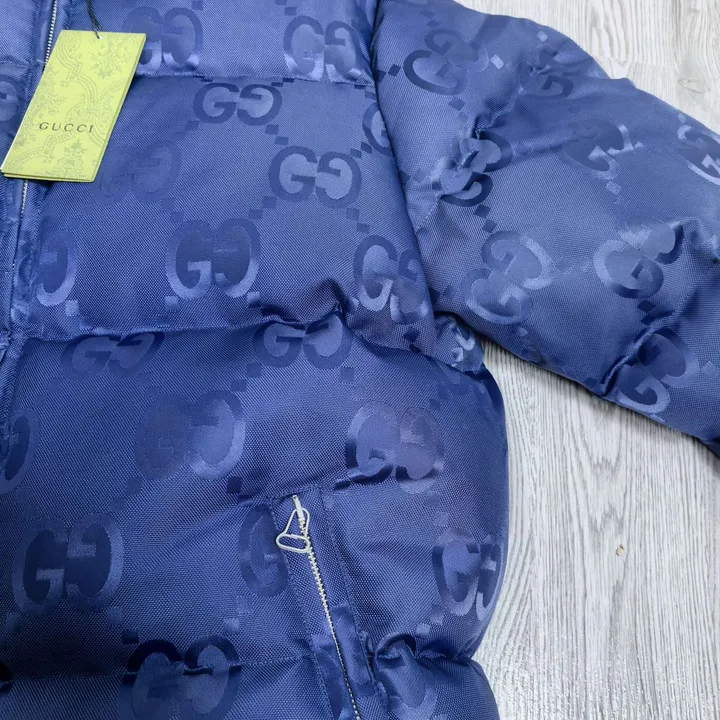 ダウンジャケット ブランド 人気