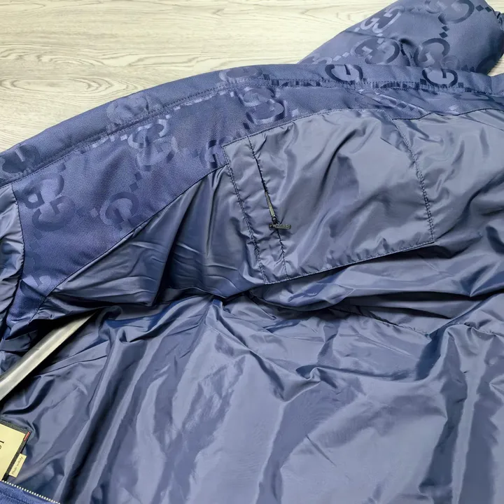 GUCCI ダウンボンバージャケット