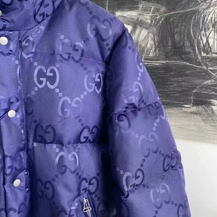 グッチ ボーイ ダウンジャケット