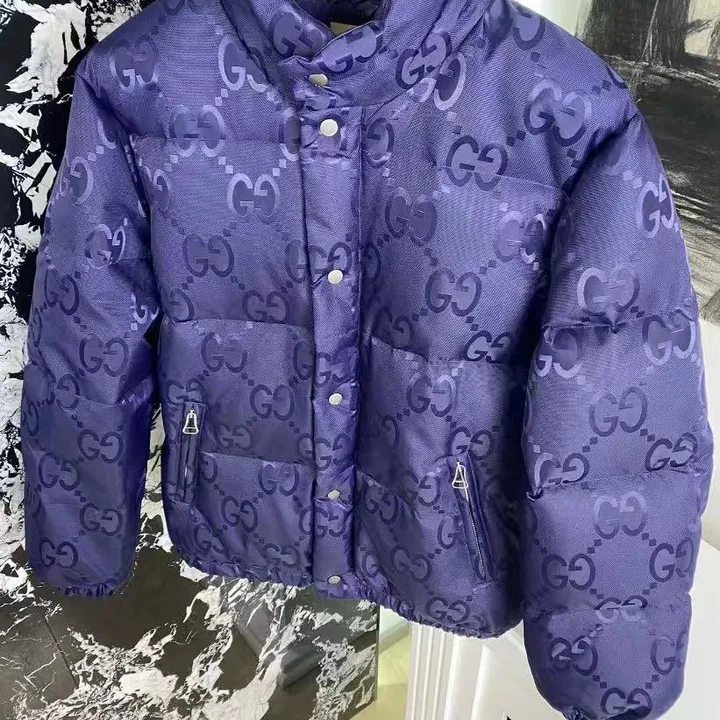 グッチ フード付きダウンコート