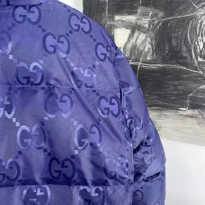 GUCCI ショート丈 ダウンコート