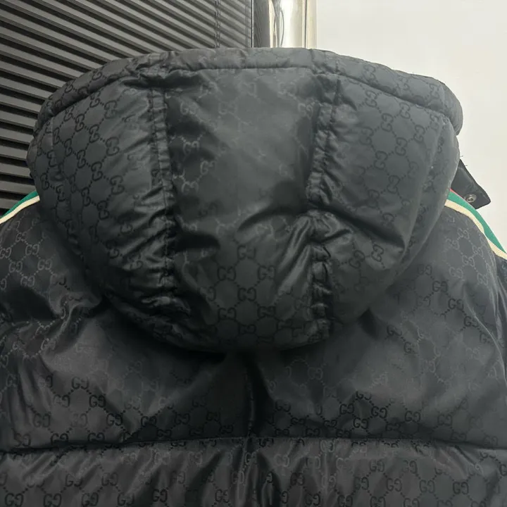 Gucci ダウン 大人気