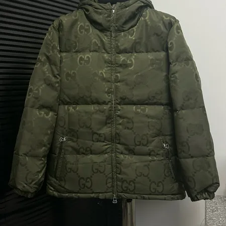 GUCCI ダウンジャケット メンズ