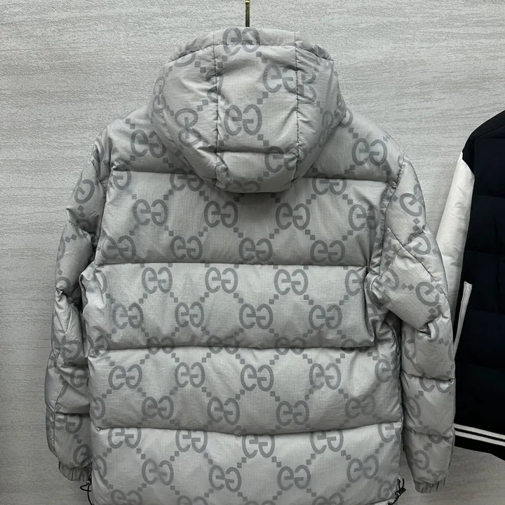 グッチ ダウンジャケット メンズ レディース