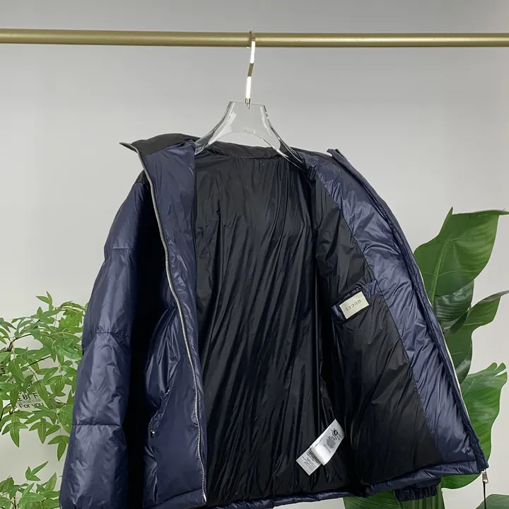 グッチ メンズ ダウンジャケット