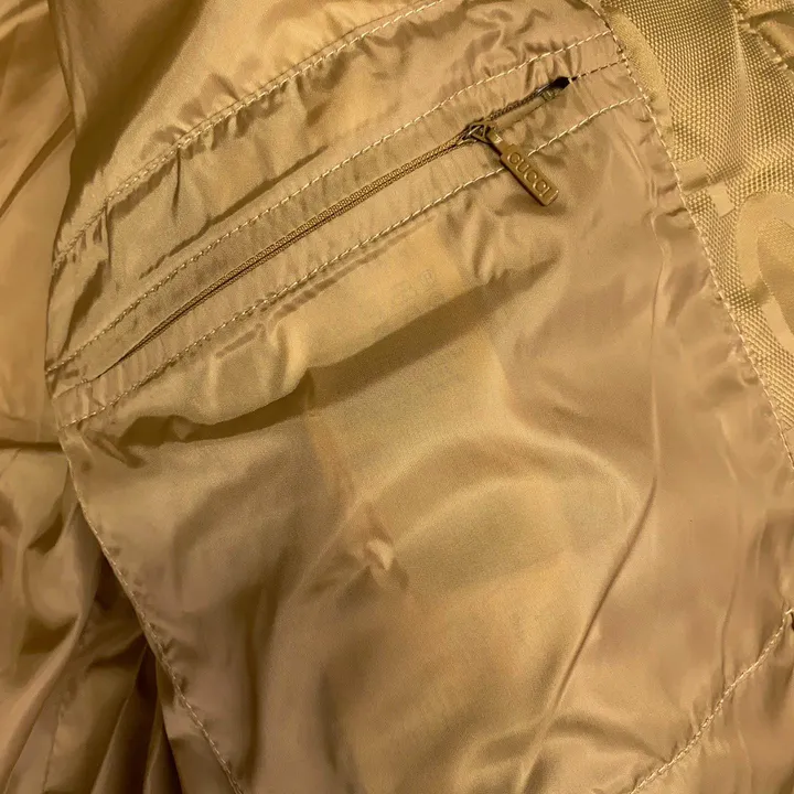 グッチ GGキャンバスダウンジャケット