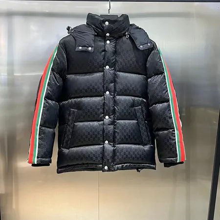 GUCCI GGナイロン ダウンジャケット