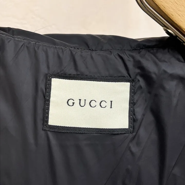 GUCCI ダウンコート メンズ