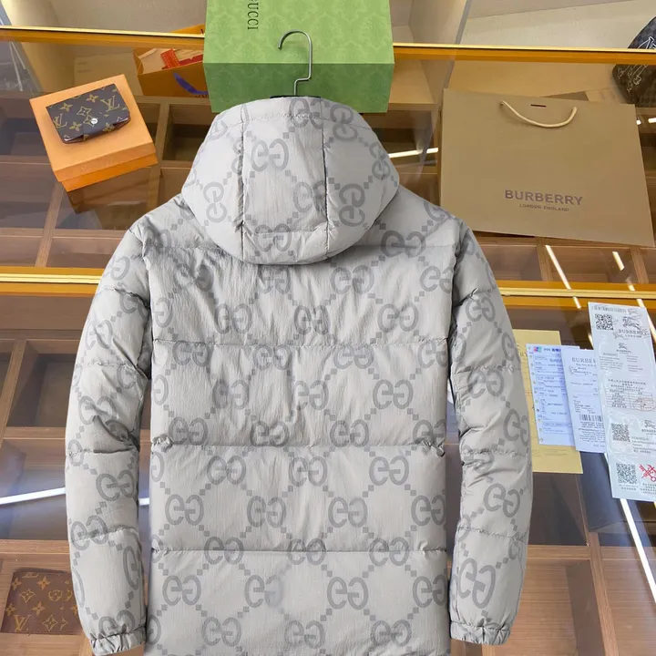 グッチ ダウンジャケット 男女兼用