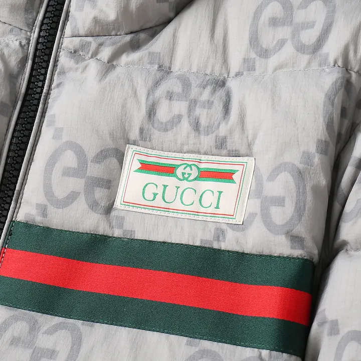 グッチ ジャンボGG ダウンジャケット