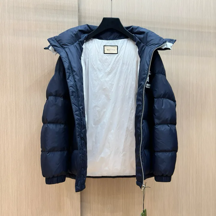 グッチ ダウン 人気