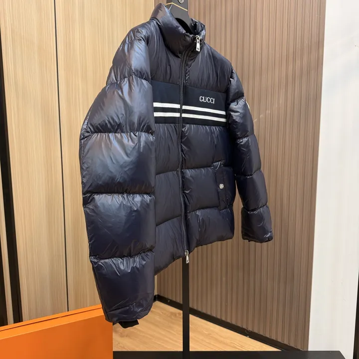 グッチ ダウン フード付き