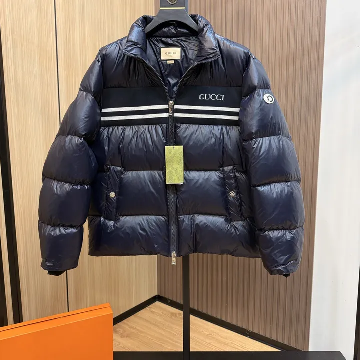 グッチ ダウンジャケットメンズ