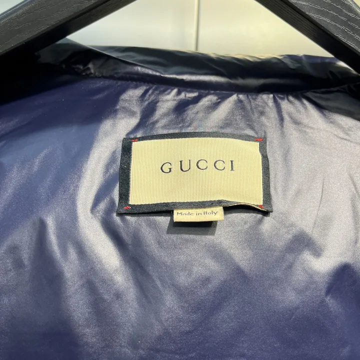 GUCCI ダウンコートショート丈