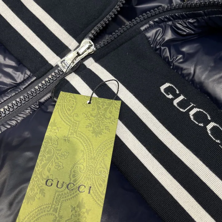 グッチ ダウンジャケット かっこいい