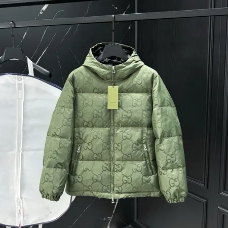 GUCCI GGジャカード ダウンジャケット