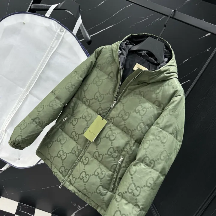 GUCCI ナイロン ダウンコート