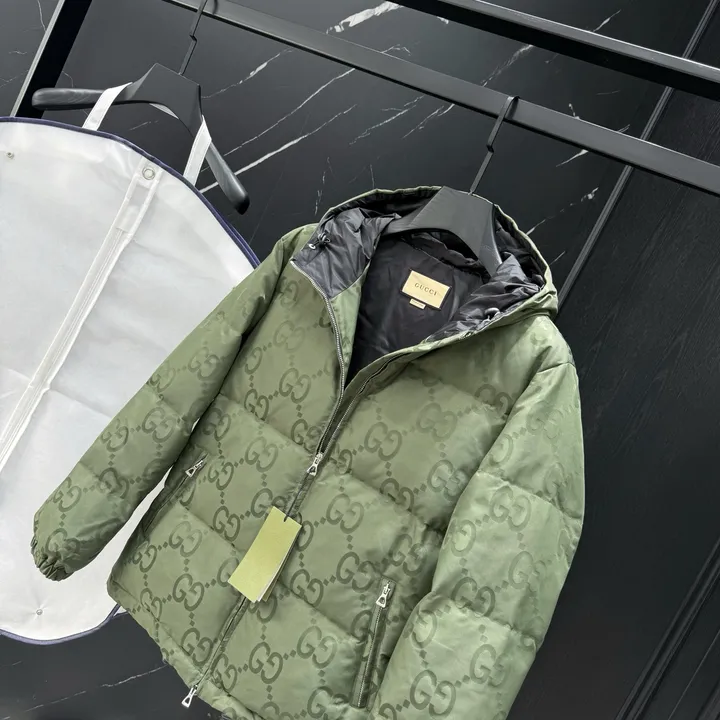 GUCCI メンズ ダウン コート