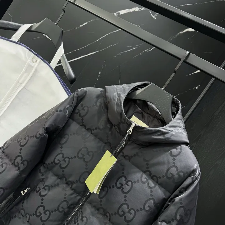 ダウン ブランド 人気