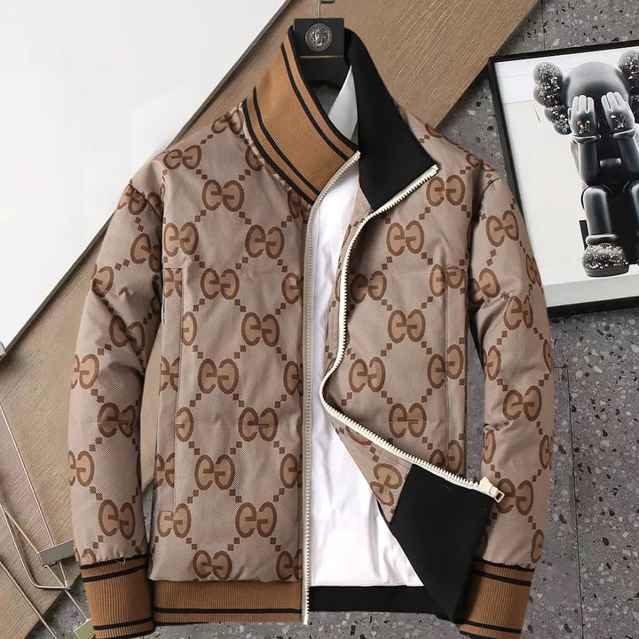 秋冬新品 GUCCI ダウンジャケット