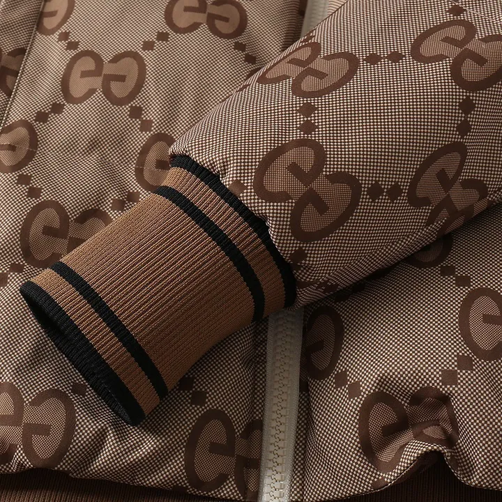 秋冬新品 GUCCI ダウンジャケット