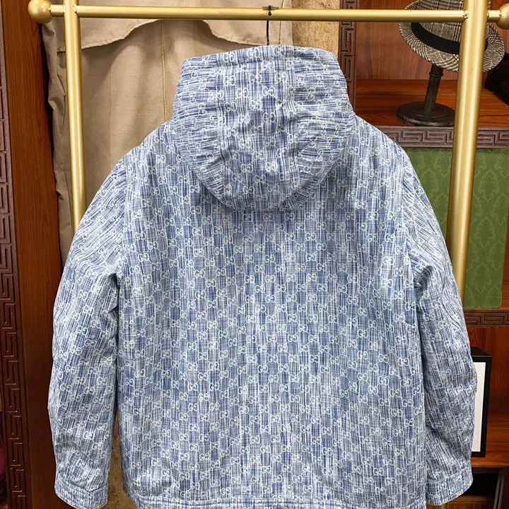 GUCCI ダウン デニム柄