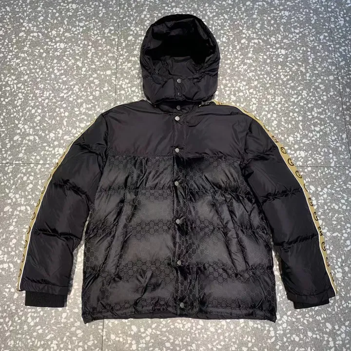 グッチ GGジャカード ダウン ジャケット