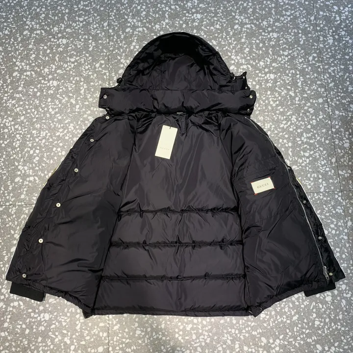 グッチ GGジャカード ダウン ジャケット