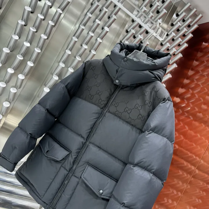 グッチ 最強 ダウンジャケット