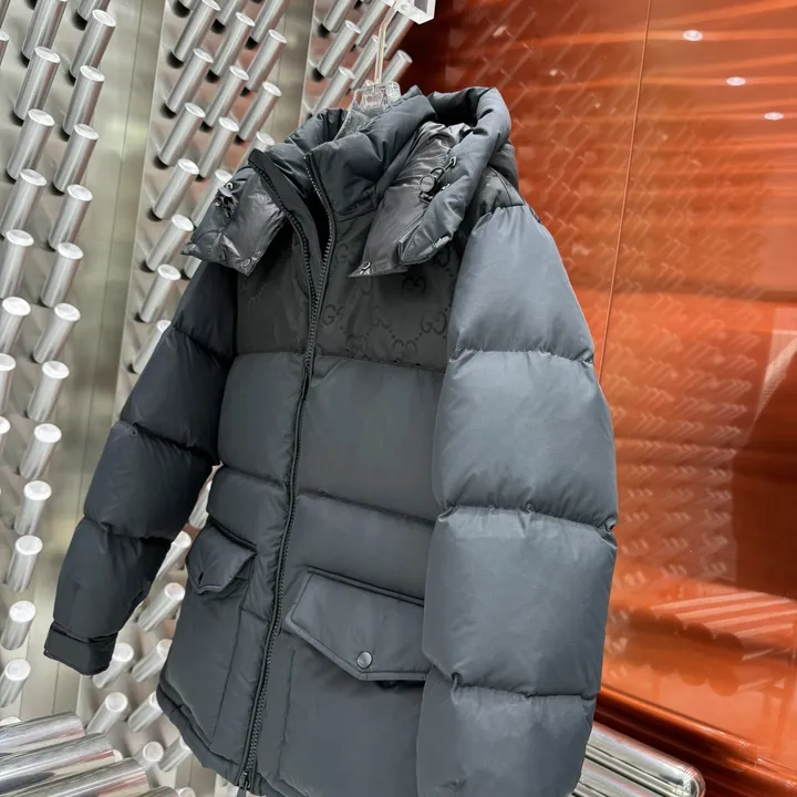 グッチ 最強 ダウンジャケット