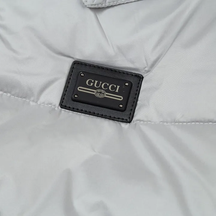 GUCCI GG柄 ダウン