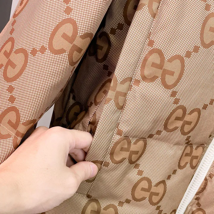 グッチ ジャンボGG ダウンジャケット