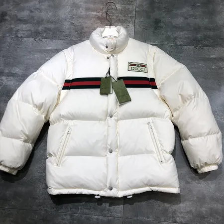 GUCCI ダウンベスト