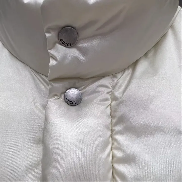 グッチ レディースダウンベスト 
