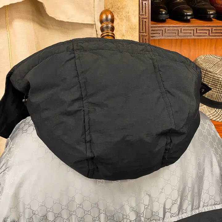 グッチ ダウン メンズ