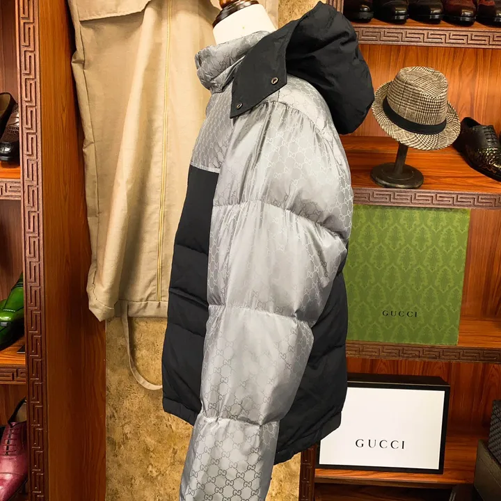 グッチ ダウン 553281 コピー