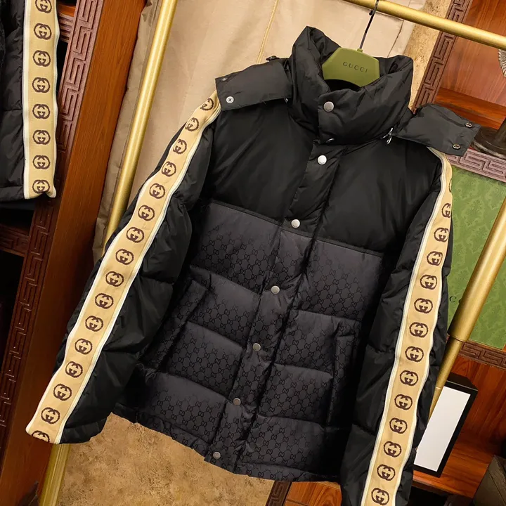 グッチ ダウンジャケット メンズ
