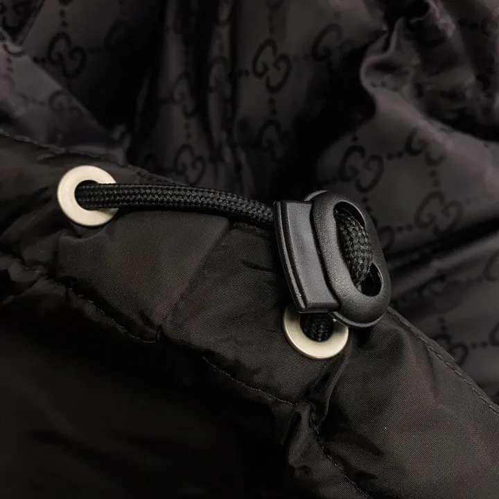 GUCCI ナイロン ダウンコート