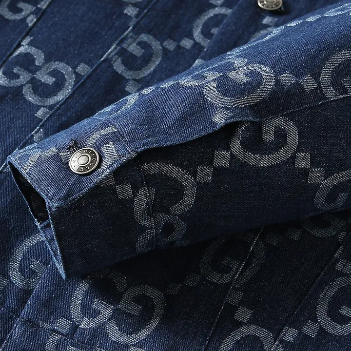 グッチ ダウンコート 大きいサイズ