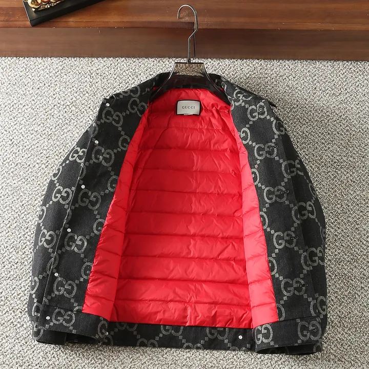 GUCCI ダウン バイカラー