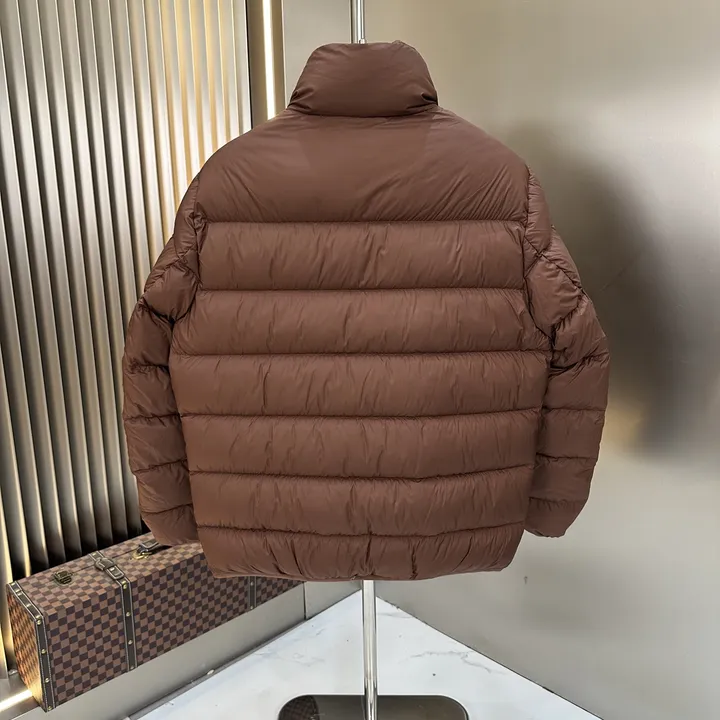 グッチ メンズ ライトダウン