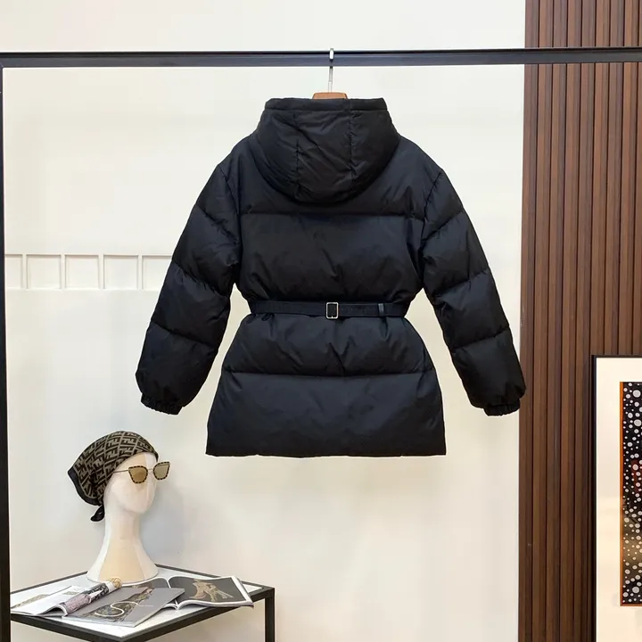 PRADA 上品 ダウンジャケット