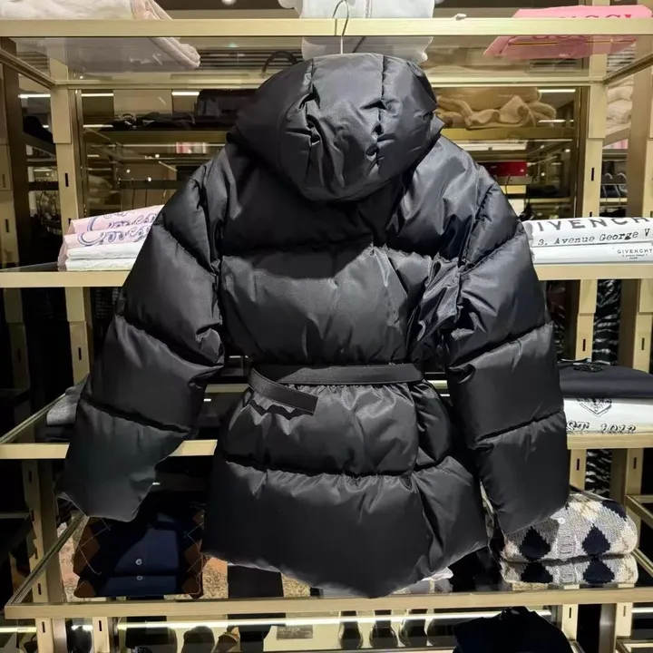 PRADA ダウンジャケット ウエストベルト付き