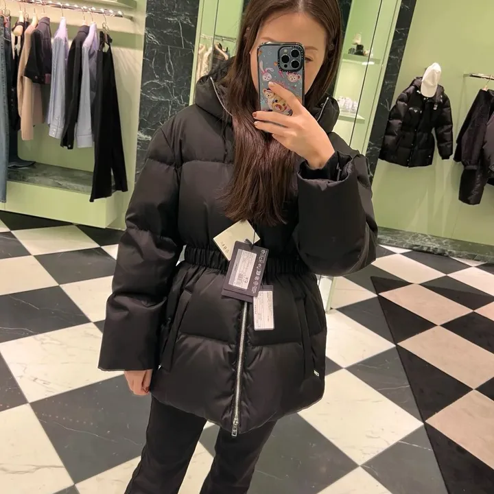 PRADA ダウンジャケット ウエストベルト付き