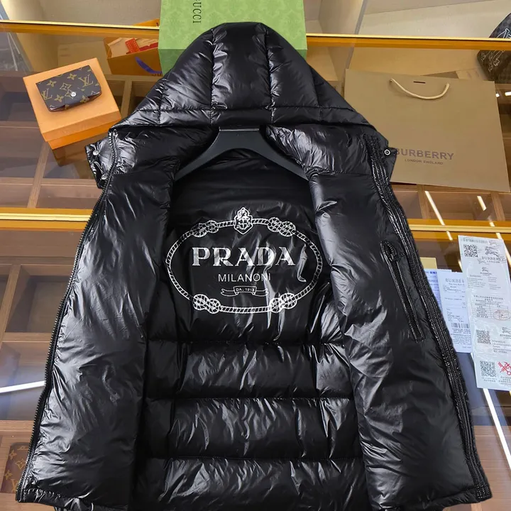 PRADA Re-Nylon ジャケット